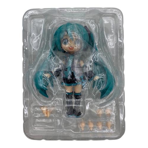 GOODSMILE COMPANY (グッドスマイルカンパニー) 初音ミク 塗装済可動フィギュア　ねんどろいど どーる