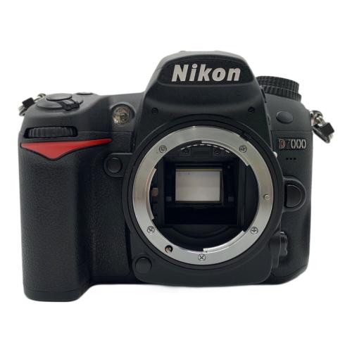 Nikon (ニコン) デジタル一眼レフカメラ  D7000　ボディ