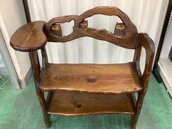 ベンチ ブラウン フクロウ