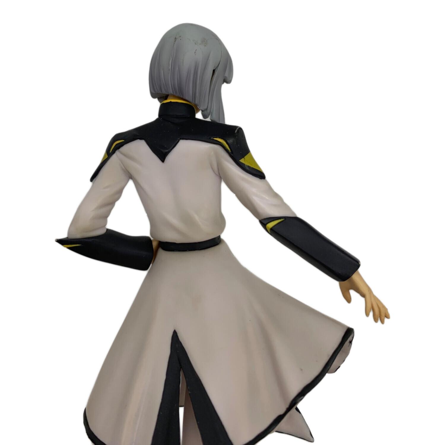 イザークフィギュア 機動戦士ガンダムSEED イザーク・ジュール | メガホビ MEGAHOBBY STATION