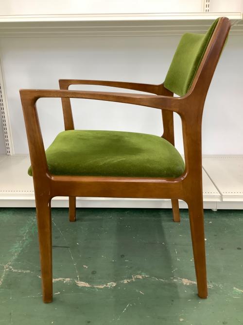 カリモク60 (カリモクロクマル) ダイニングチェア モケットグリーン