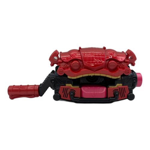 仮面ライダーガヴ (カメンライダーガヴ) DX変身ベルトガヴ＆ゴチゾウホルダーセット 仮面ライダー