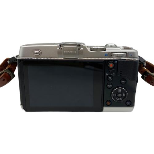 OLYMPUS (オリンパス) ミラーレス一眼カメラ E-P5 1720万画素(総画素) 1605万画素(有効画素) フォーサーズ 4/3型 LiveMOS -