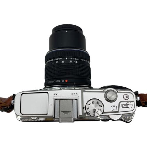 OLYMPUS (オリンパス) ミラーレス一眼カメラ E-P5 1720万画素(総画素) 1605万画素(有効画素) フォーサーズ 4/3型 LiveMOS -