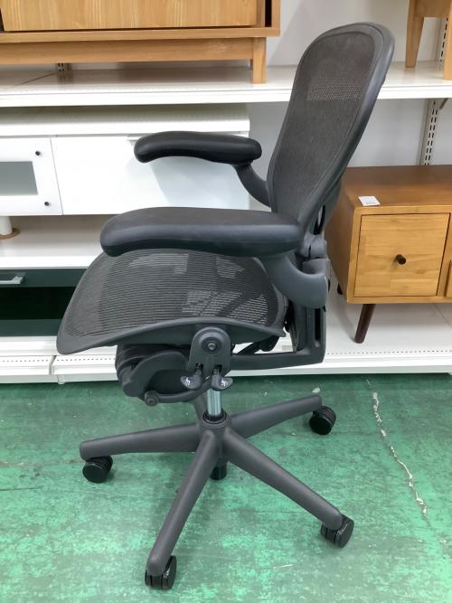 Herman Miller (ハーマンミラー) アーロンチェア ブラック クラシック ポスチャーフィット グラファイトベース