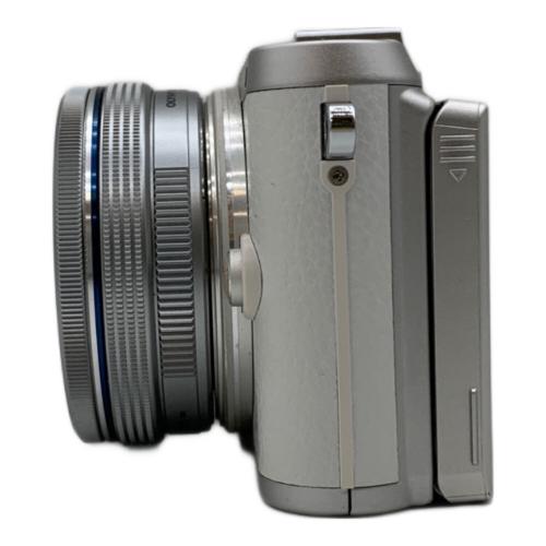 OLYMPUS (オリンパス) ミラーレス一眼カメラ E-PL8 EZダブルズームキット OLYMPUS PEN