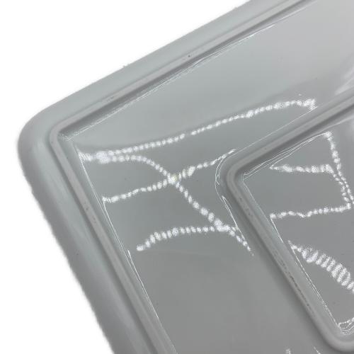 ROYAL COPENHAGEN (ロイヤル・コペンハーゲン) ブルーフルーテッド プレイン スクエアディッシュ 20cm