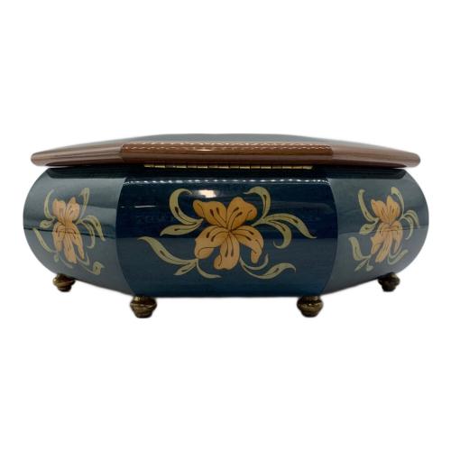 REUGE (リュージュ) ジュエリーボックス