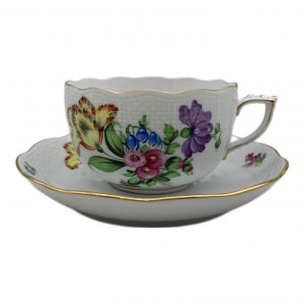 Herend (ヘレンド) ティーカップ&ソーサー チューリップの花束