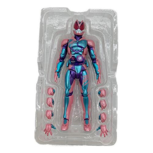 BANDAI（バンダイ）S.H.Figuarts (エスエイチフィギュアーツ) 仮面ライダーリバイ レックスゲノム フィギュア 開封品