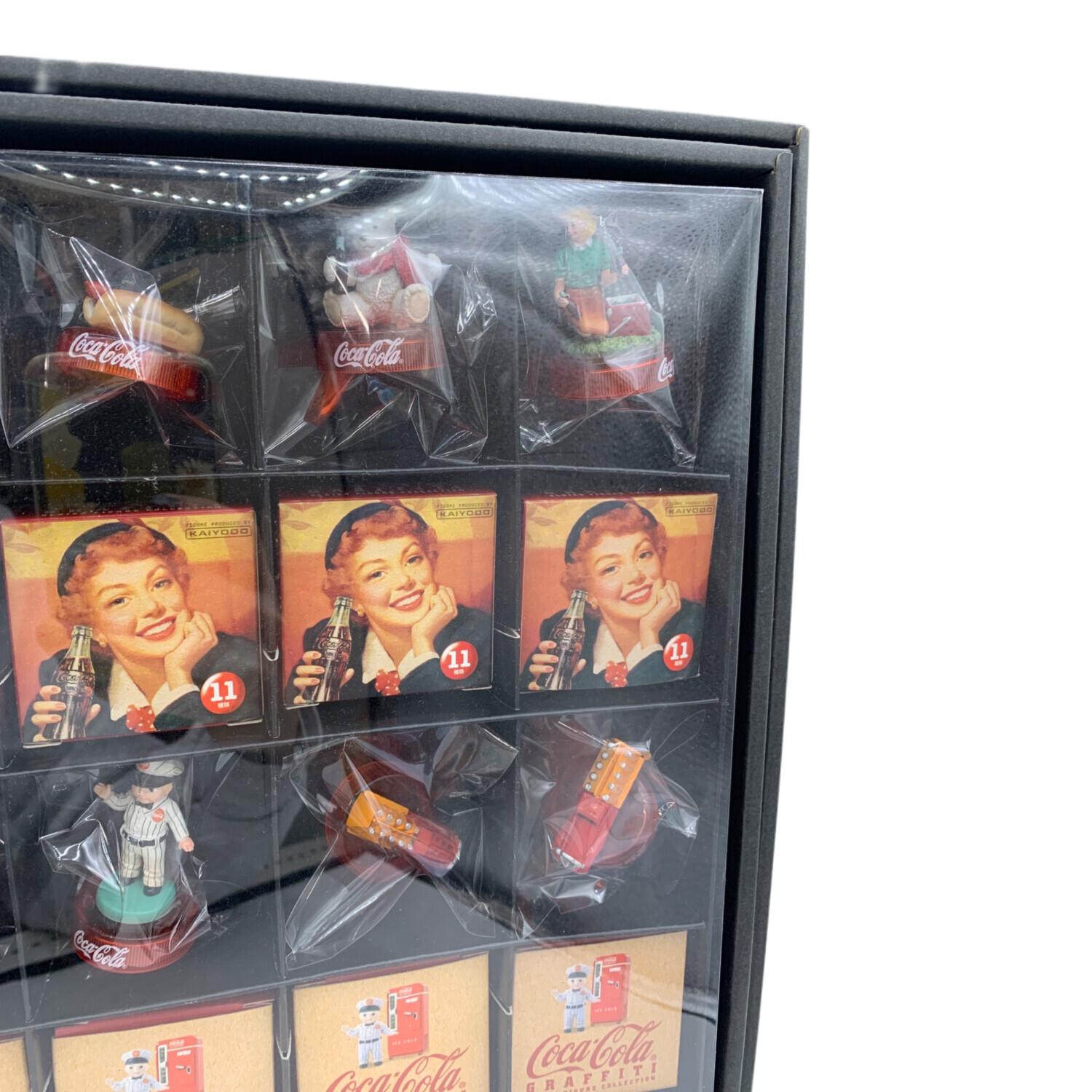 Coca Cola (コカコーラ) ボトルキャップ12種セット GRAFFITI/グラフィ