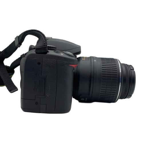 Nikon (ニコン) 一眼レフカメラレンズキッド D3000｜トレファクONLINE