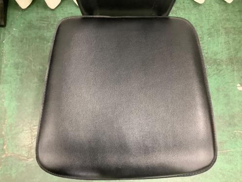 ダイニングチェアー ブラック