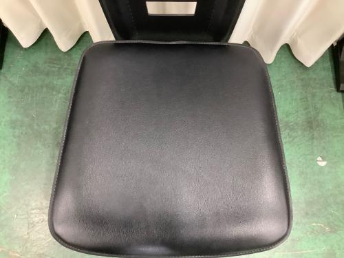 ダイニングチェアー ブラック