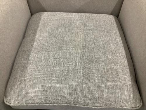 CASSINA (カッシーナ) アームチェアー ベージュ 401 BREAK｜トレファク