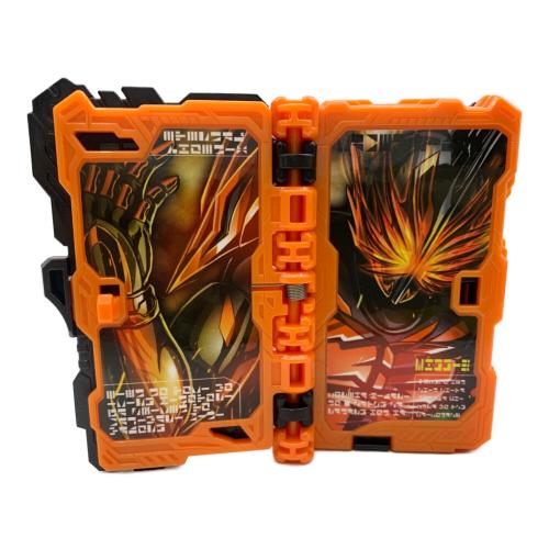 仮面ライダーセイバー (カメンライダーセイバー) 変身ベルト DX無銘剣虚無＆覇剣ブレードライバー 仮面ライダー