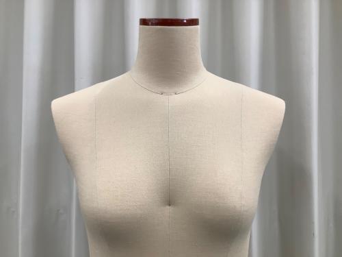 BUNKA 1／2ボディ　調整可能 女性用トルソー ベージュ 和装ボディ（腕なし＋木製台）着付練習 マネキン 女性 軽量 ベージュ