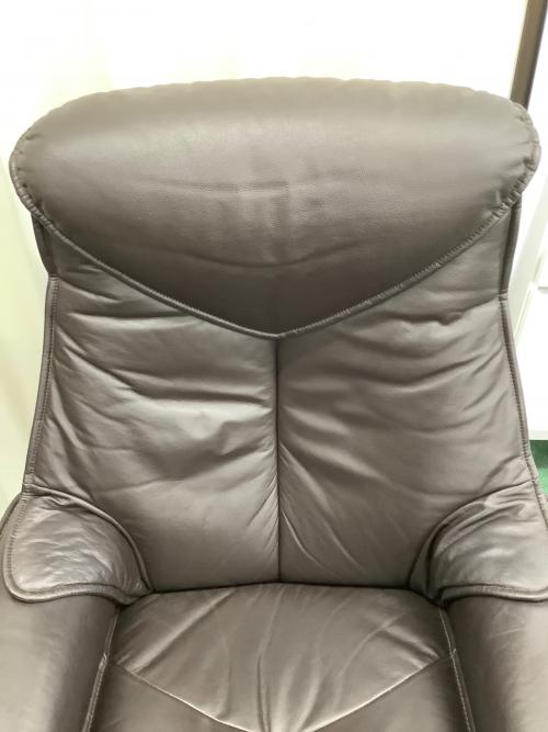 関家具 (セキカグ) リクライニングチェア 7515 オットマン付 ブラック レジーナリクライナー