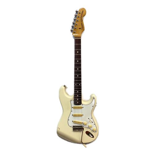 Squier by FENDER (スクワイヤー バイ フェンダー) エレキギター SST-30 1984年製