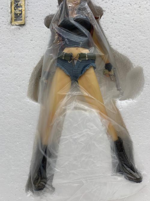 NEW LINE（ニューライン）BLACK LAGOON  Revy 二挺拳銃ver. 1/5.5 ポリストーン製塗装済み完成品