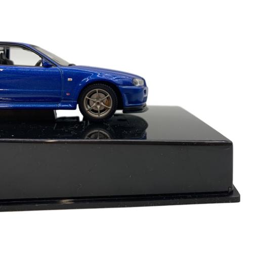 AUTOart (オートアート) NISSAN SKYLINE R34 GT-R V-SPEC Ⅱ 1/43モデルカー ベイサイドブルー