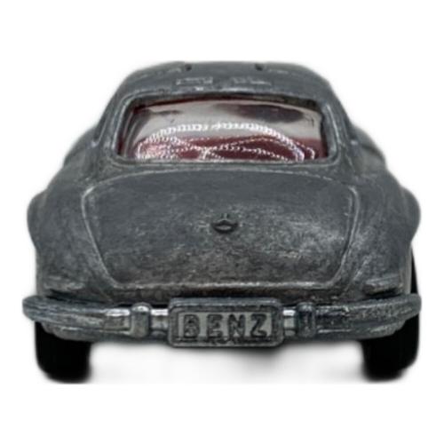 TOMY (トミー) メルセデスベンツ 300SL 1/63 トミカ