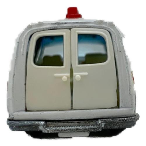 TOMY (トミー) TOYOTA 救急車 トミカ