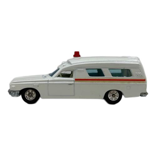 TOMY (トミー) TOYOTA 救急車 トミカ