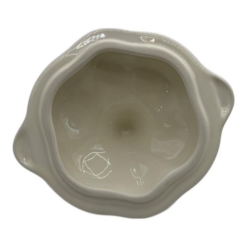 LE CREUSET ガーリック ミニココット