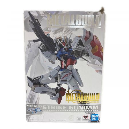 BANDAI (バンダイ) フィギュア METAL BUILD ストライクガンダム -METAL BUILD 10th Ver .-｜トレファクONLINE