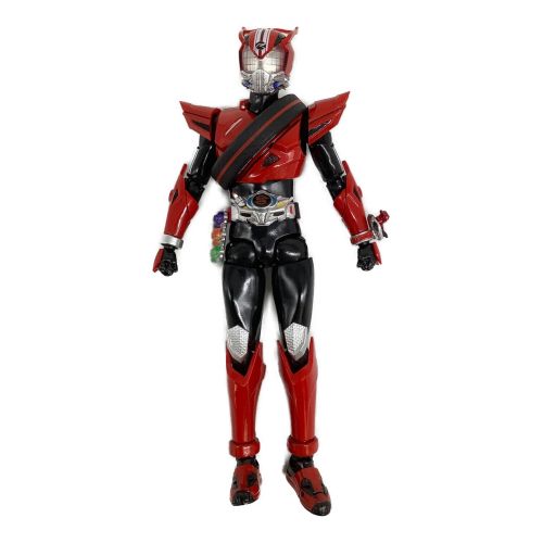 BANDAI (バンダイ) フィギュア S.H.Figuarts 仮面ライダードライブ タイプスピード