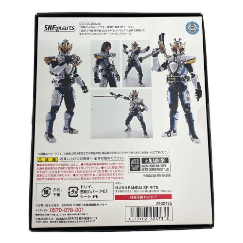 BANDAI (バンダイ) フィギュア S.H.Figuarts 仮面ライダーイクサ セーブモード/バーストモード