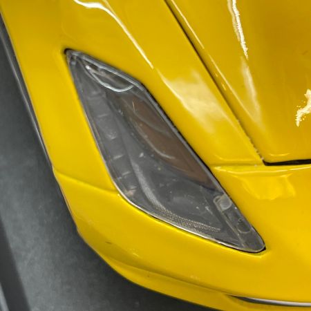 ミニカー 1/18 Maisto "2014 Corvette Stingray"（コルベット スティングレイ）