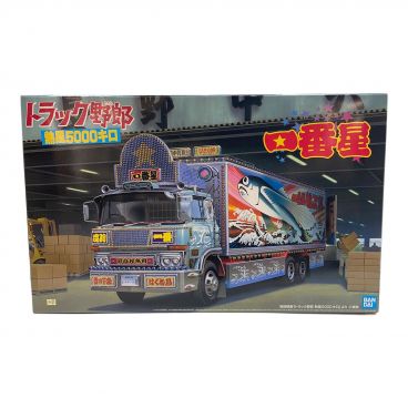 BANDAI (バンダイ) プラモデル 車 1/20 超大型11t トラック野郎 天下御免 「トラック野郎シリーズ No.9」｜トレファクONLINE