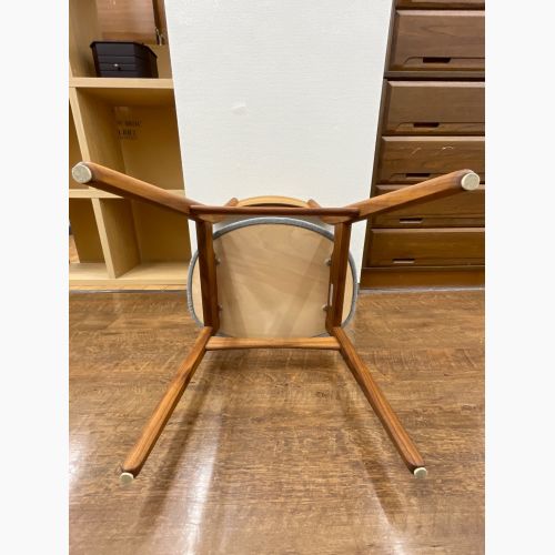 Carl Hansen&Son (カールハンセンアンドサン) ダイニングチェアー ブラウン×グレー CH30 ハンズ・J・ウェグナー