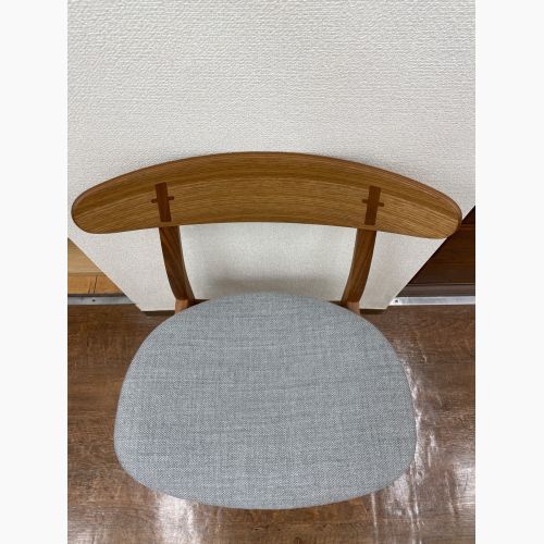 Carl Hansen&Son (カールハンセンアンドサン) ダイニングチェアー ブラウン×グレー CH30 ハンズ・J・ウェグナー