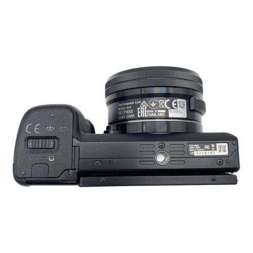 SONY (ソニー) ミラーレス一眼カメラ a6000 ILCE-6000 ケース付 ダブルレンズキット（望遠レンズカビ） 多少白化有