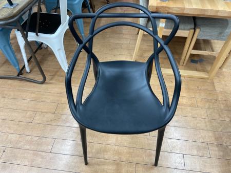 Kartell (カルテル) マスターズチェア ブラック｜トレファクONLINE