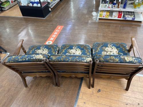 飛騨産業 (ヒダサンギョウ) 3人掛けソファー ブルー×ホワイト  花柄 穂高