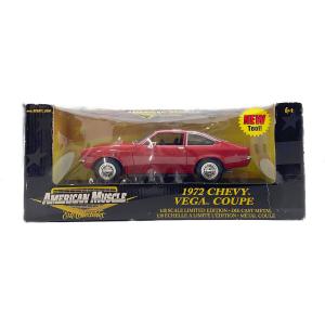 AMERICAN MUSCLE (アメリカンマッスル) 1972 CHEVY VEGA COUPE 1/18 モデルカー