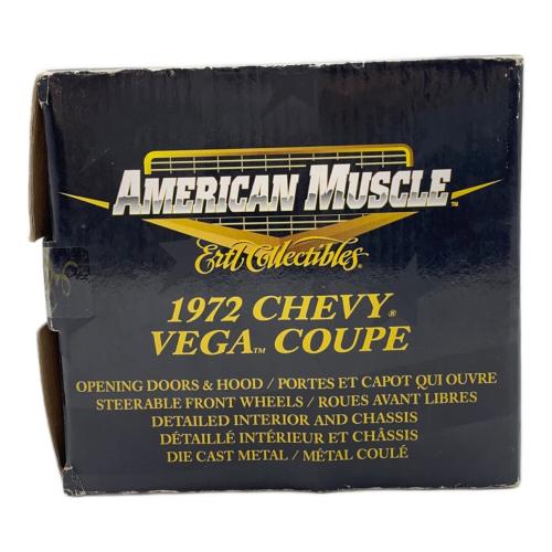AMERICAN MUSCLE (アメリカンマッスル) 1972 CHEVY VEGA COUPE 1/18 モデルカー