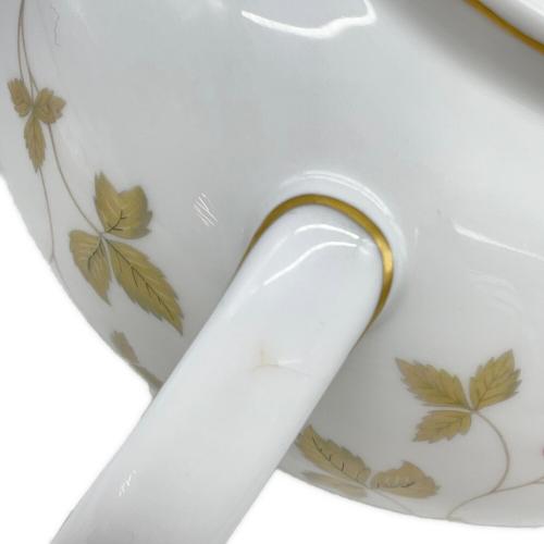 Wedgwood (ウェッジウッド) ティーポット 旧刻印 ワイルドストロベリー