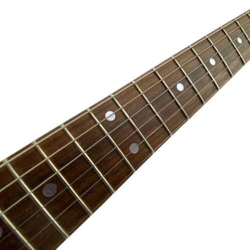FENDER JAPAN (フェンダージャパン) ムスタングMOD エレキギター MG69 1984年-1987年 C66 フジゲン製