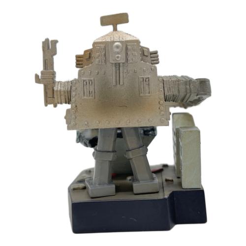 ウルトラ怪獣名鑑　ウルトラ７編２　勇気ある戦い「クレージーゴン」