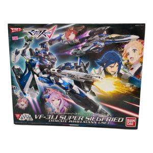 BANDAI (バンダイ) プラモデル マクロスΔ 1/72 VF-31Jスーパージークフリード(ハヤテ・インメルマン機) プラモデル
