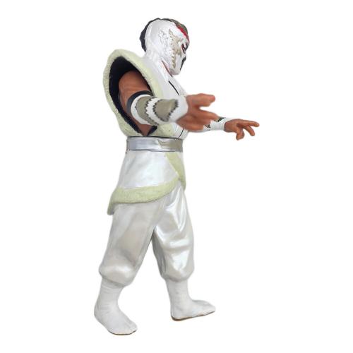 FMW フィギュア 不死鳥ハヤブサ