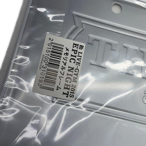 B'z (ビーズ) ナンバープレート