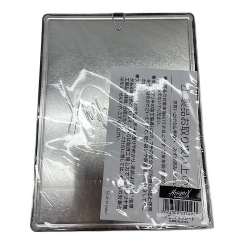 B'z (ビーズ) ナンバープレート