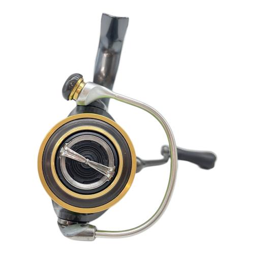 DAIWA (ダイワ) リール THEORY 2004H スピニングリール