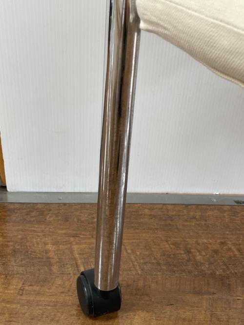 innovator (イノベーター) キャプテンチェア ホワイト